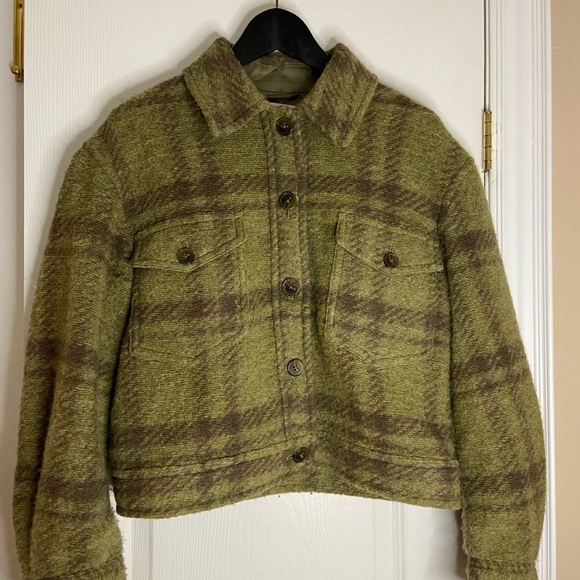 Aritzia Autumn Shirt Jacket - Picture 2 of 5